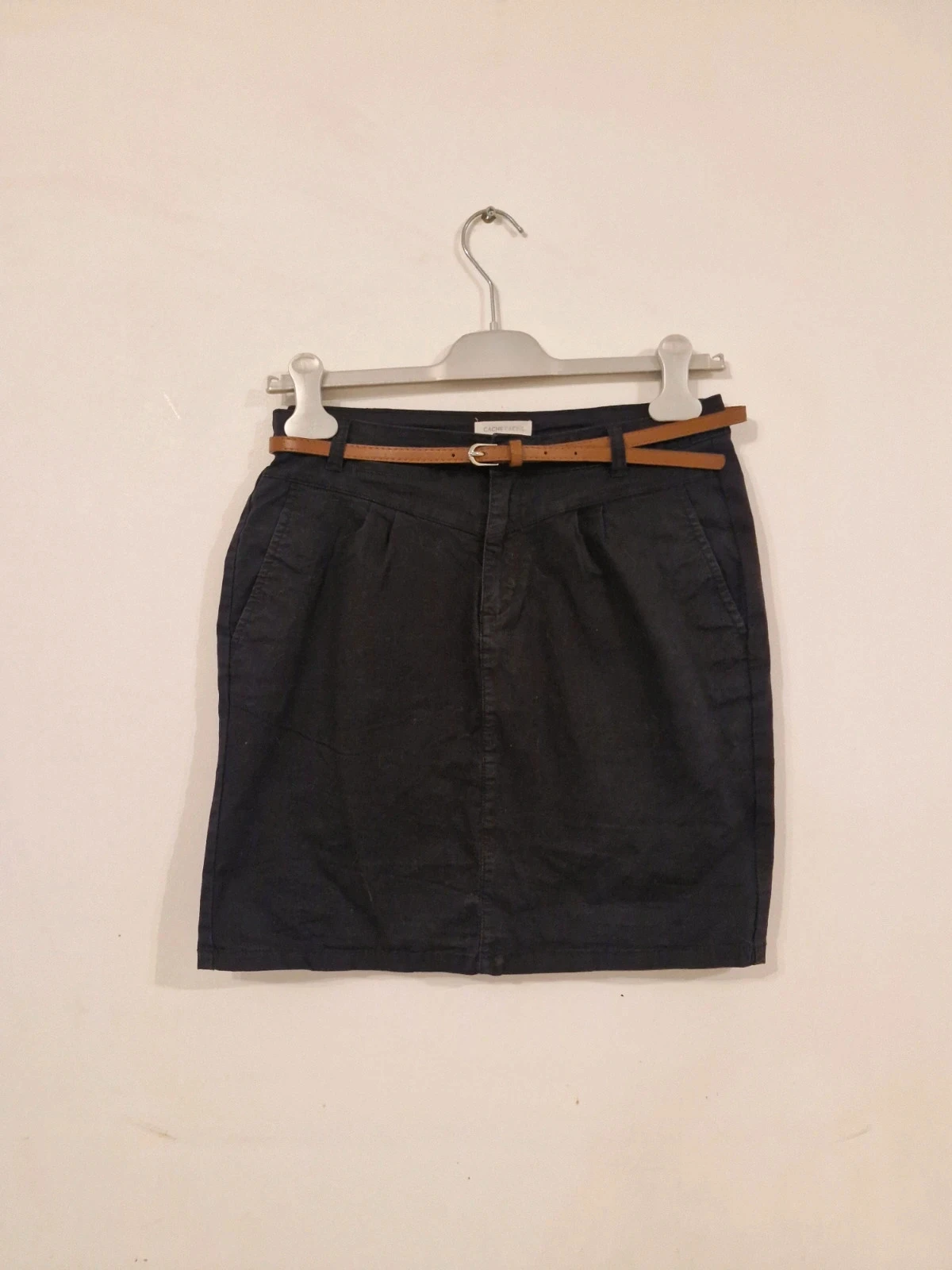 Jupe élégante neuve en coton